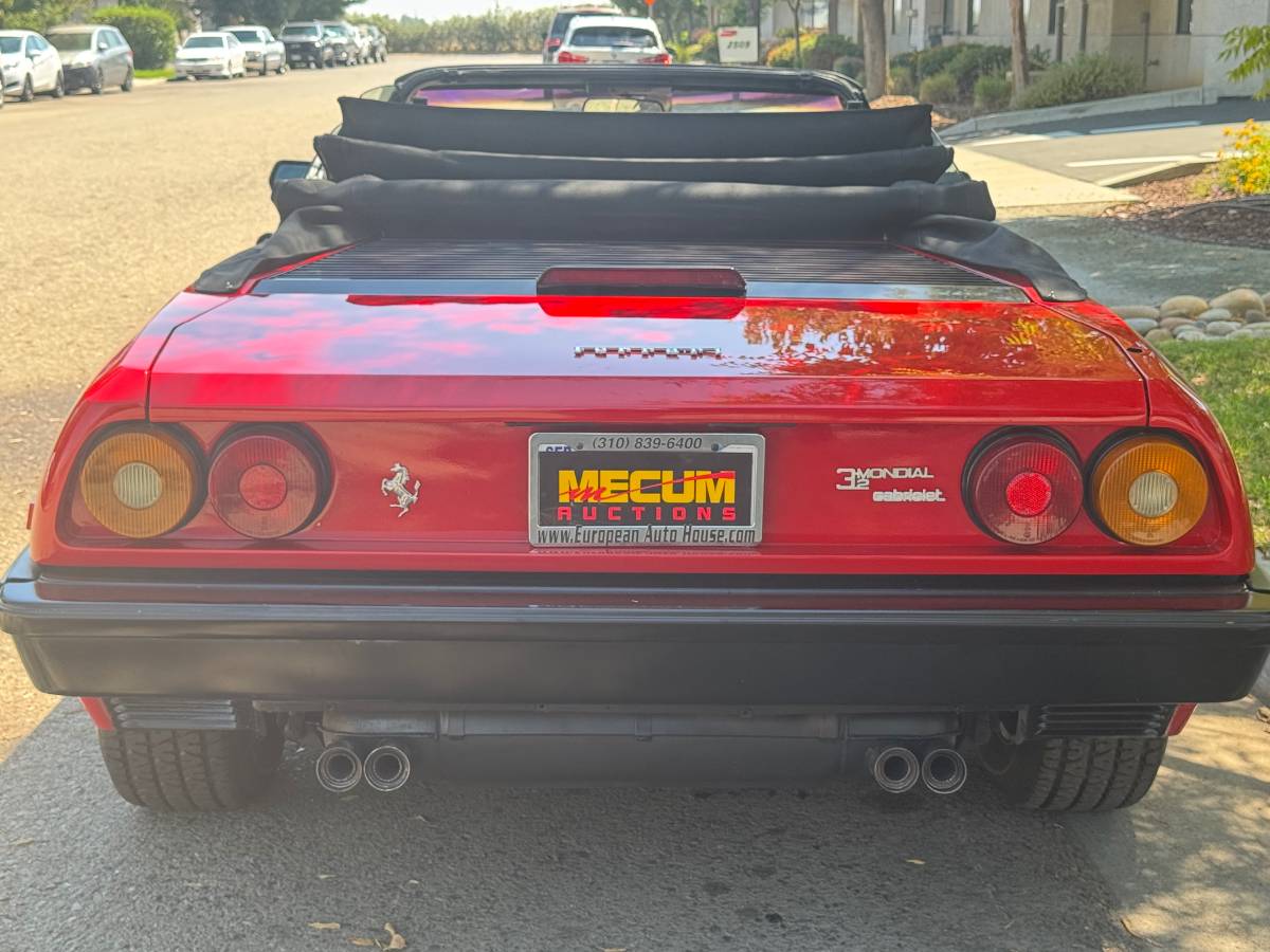 Ferrari-mond-1984-red-3