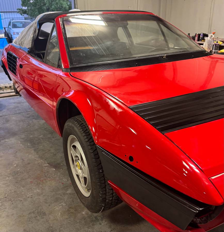 Ferrari-mondial-3.2-1984-red-8