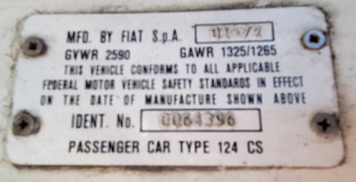 Fiat-124-spider-1973-10
