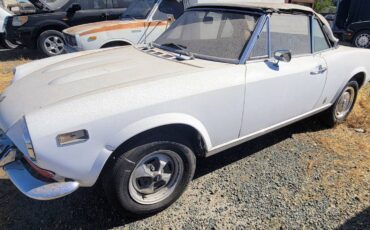 Fiat-124-spider-1973-2