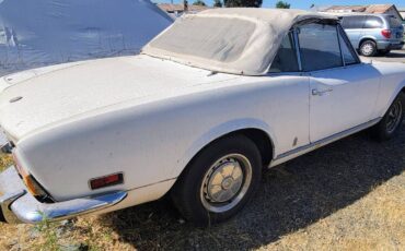 Fiat-124-spider-1973-3