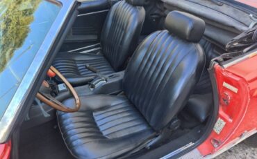 Fiat-124-spider-1976-10