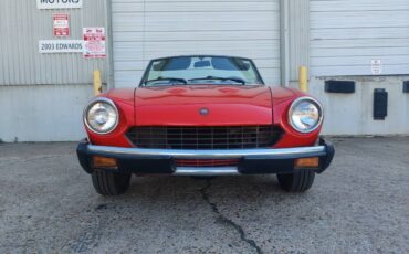 Fiat-124-spider-1976-16