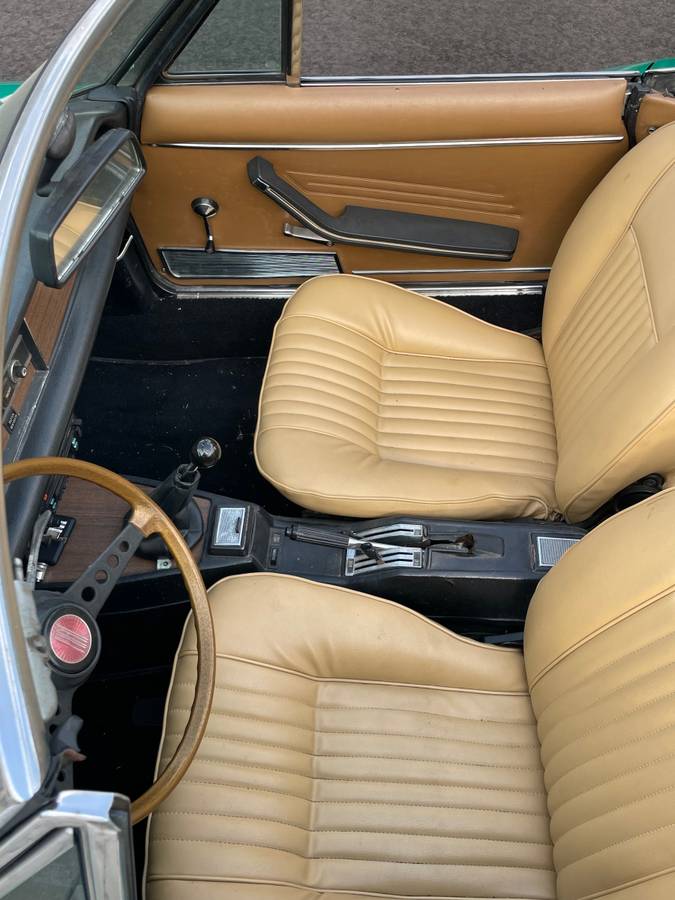 Fiat-124-spider-1977-green-12
