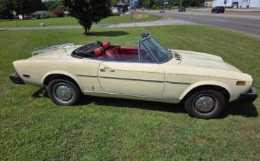 Fiat-124-spider-1978-custom-1