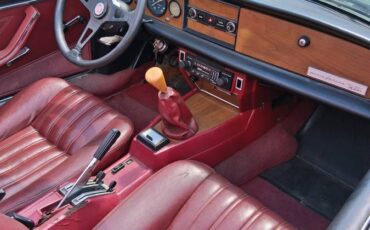 Fiat-124-spider-1979-green-4