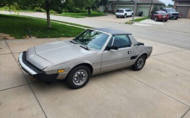 Fiat-1981-grey-7