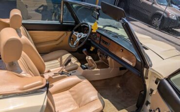 Fiat-2000-spider-1980-7