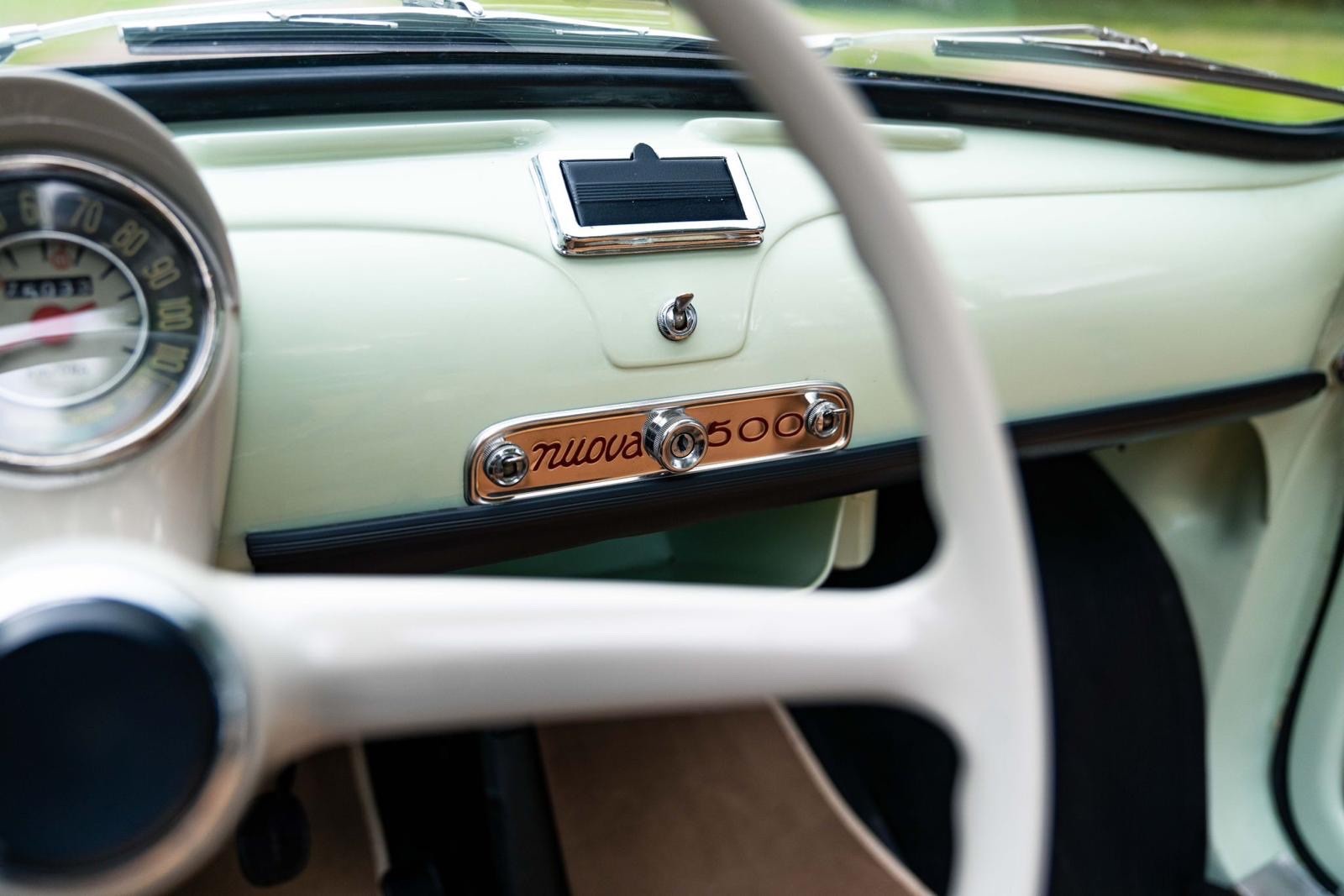Fiat-500-1962-Convertible-15