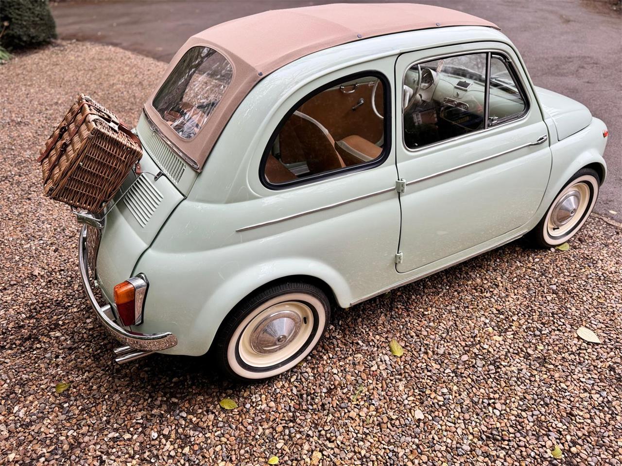 Fiat-500d-1962-Mint-Green-Tan-12