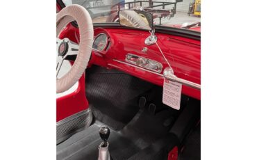 Fiat-600-1962-Red-Tan-10