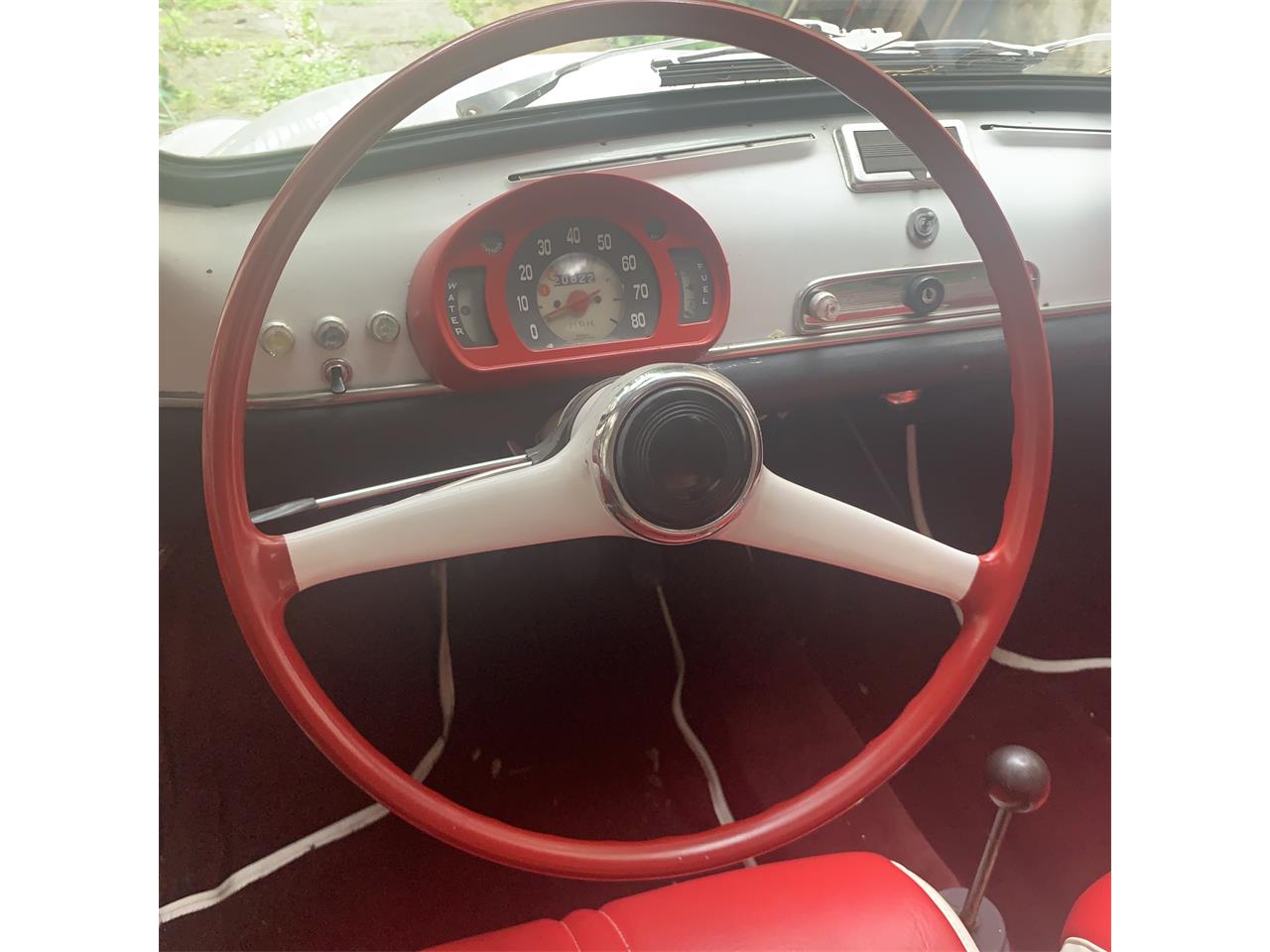 Fiat-600-1966-White-with-red-strip-Red-and-white-14