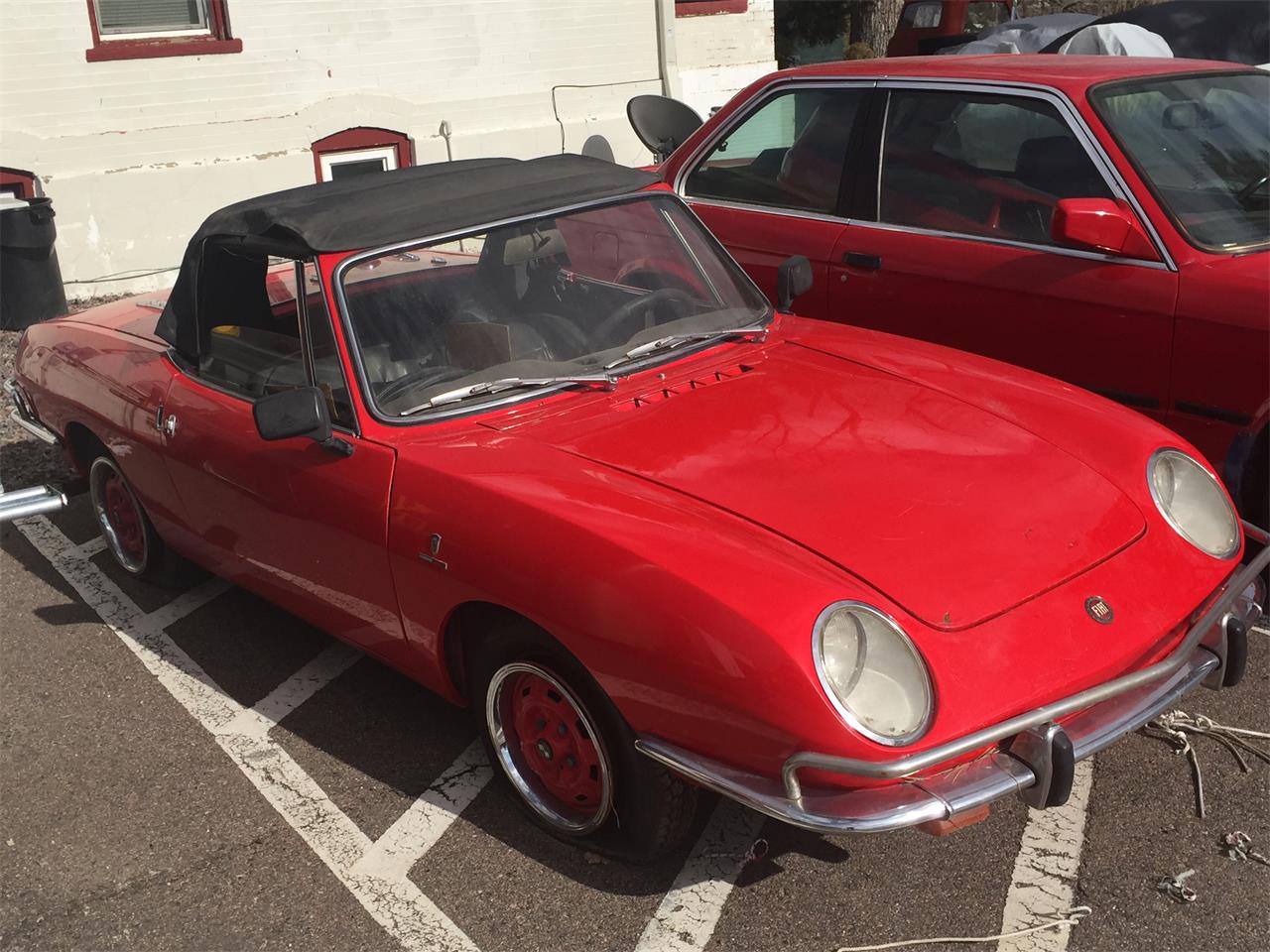 Fiat-850-1967-Ferrari-red-black-8