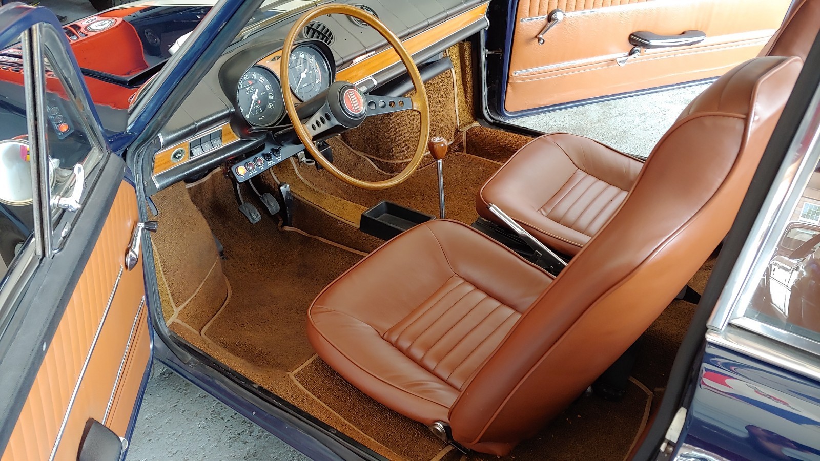 Fiat-850-Sport-Coupe-1971-Coupe-24