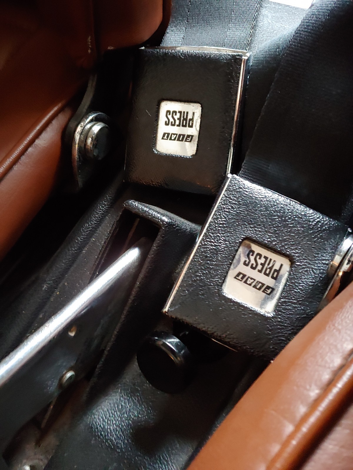 Fiat-850-Sport-Coupe-1971-Coupe-27