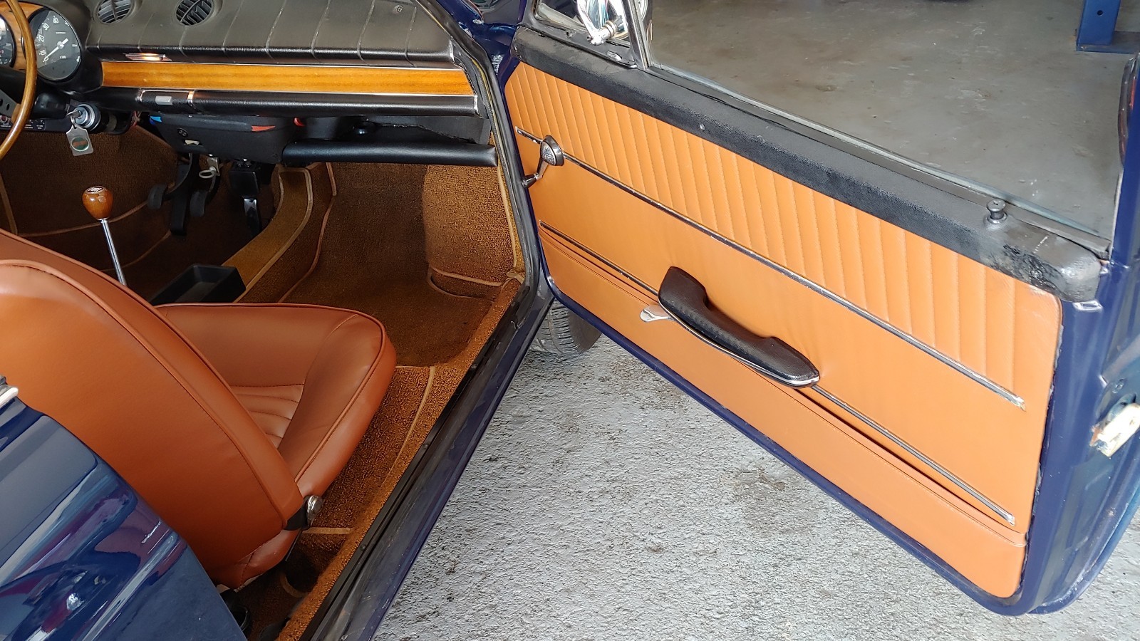 Fiat-850-Sport-Coupe-1971-Coupe-28
