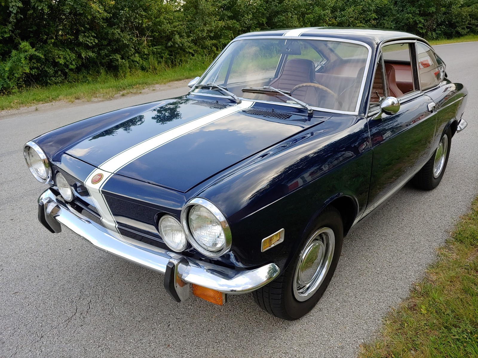 Fiat-850-Sport-Coupe-1971-Coupe-4