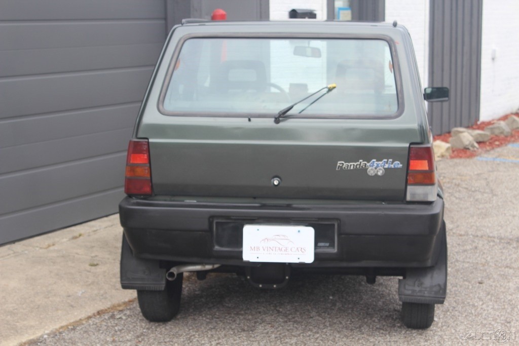 Fiat-Panda-1991-Coupe-7