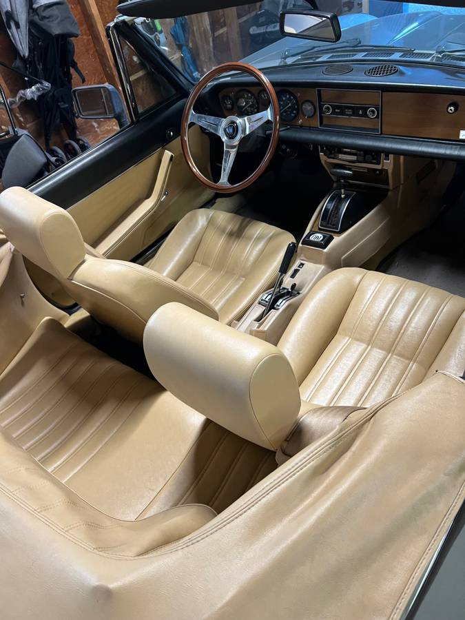Fiat-spider-124-1981-green-1