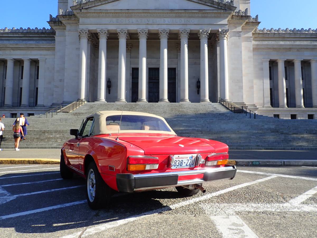 Fiat-spyder-2000-1982-red-1