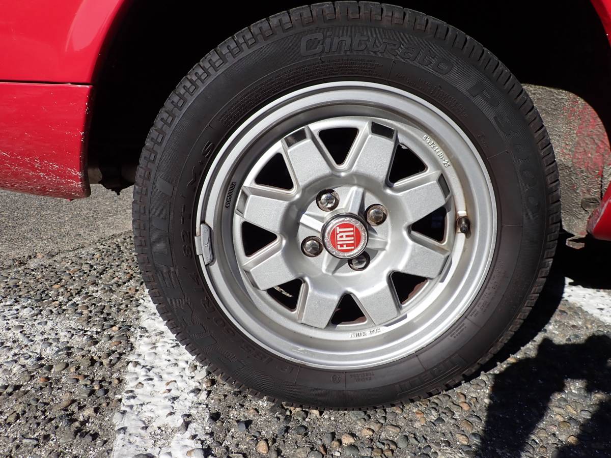 Fiat-spyder-2000-1982-red-2