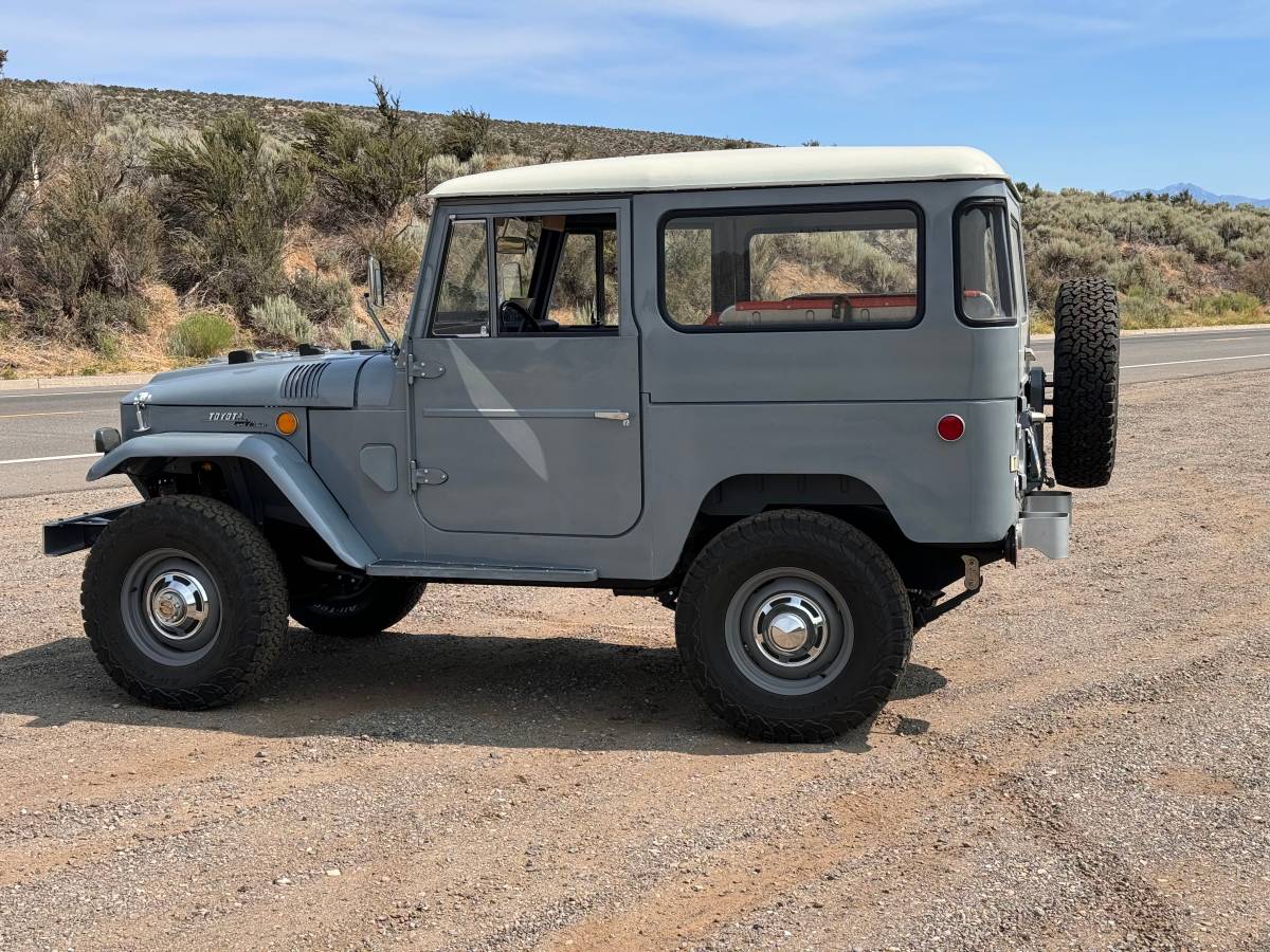 Fj40-landcruiser-1969-custom-11