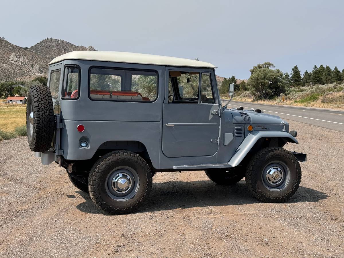 Fj40-landcruiser-1969-custom-9