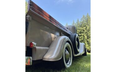 Ford-1-12-ton-pickup-1935-Beige-BeigeWoodBlack-14