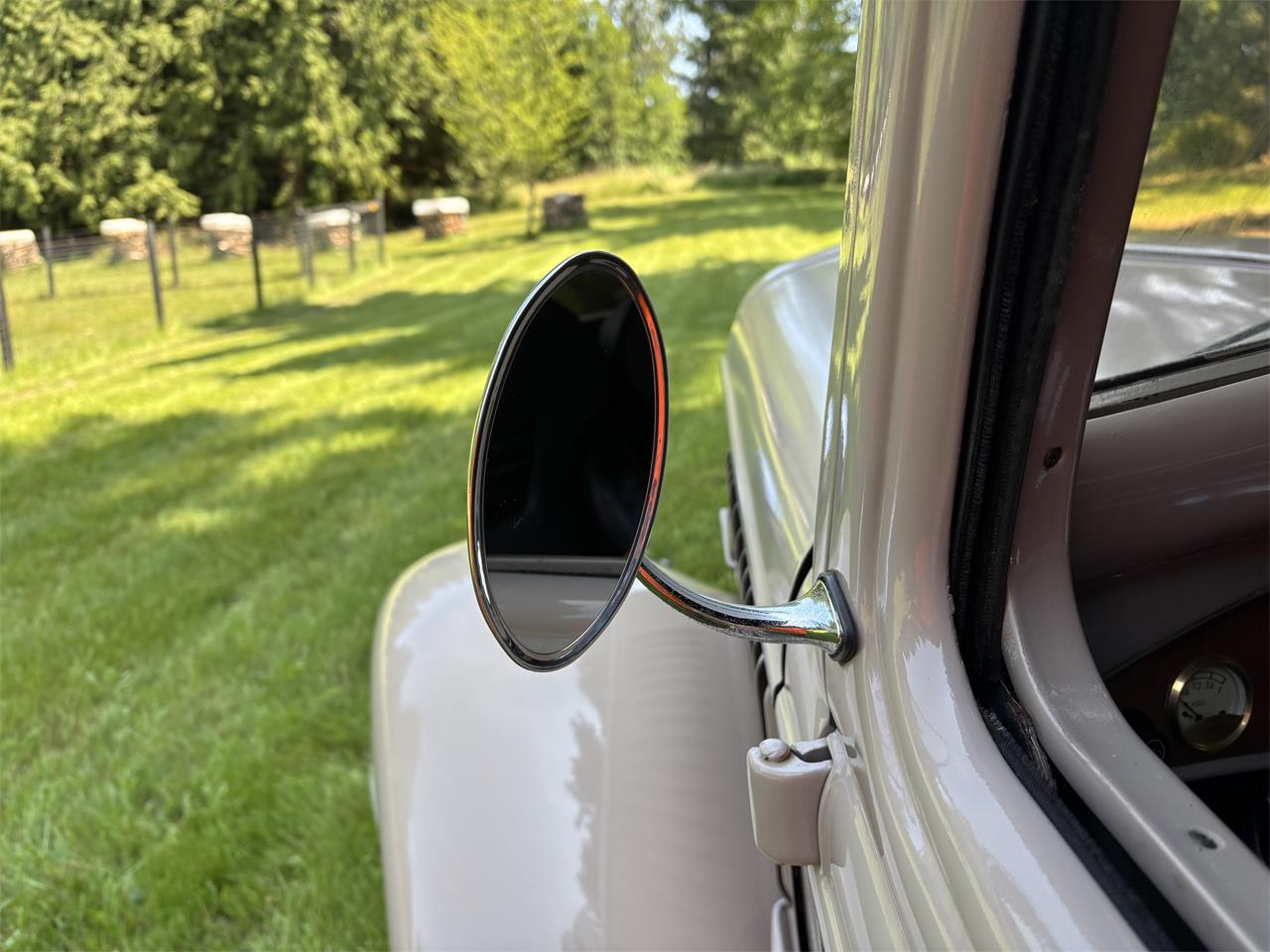 Ford-1-12-ton-pickup-1935-Beige-BeigeWoodBlack-24