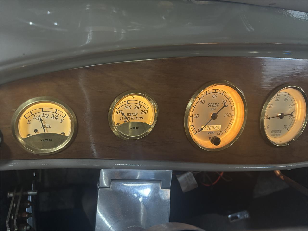 Ford-1-12-ton-pickup-1935-Beige-BeigeWoodBlack-6