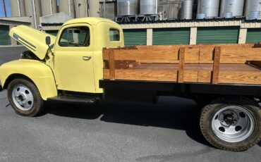 Ford-1-12-ton-pickup-1948-Yellow-Blue-15