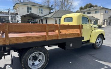 Ford-1-12-ton-pickup-1948-Yellow-Blue-18