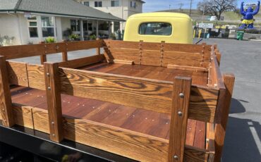 Ford-1-12-ton-pickup-1948-Yellow-Blue-20