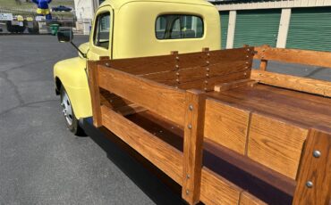 Ford-1-12-ton-pickup-1948-Yellow-Blue-24