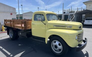 Ford-1-12-ton-pickup-1948-Yellow-Blue-37