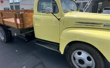 Ford-1-12-ton-pickup-1948-Yellow-Blue-6