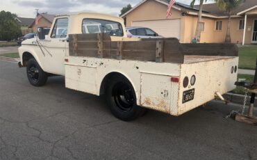 Ford-1-ton-flatbed-1963-wimbledon-white-navy-blue-11