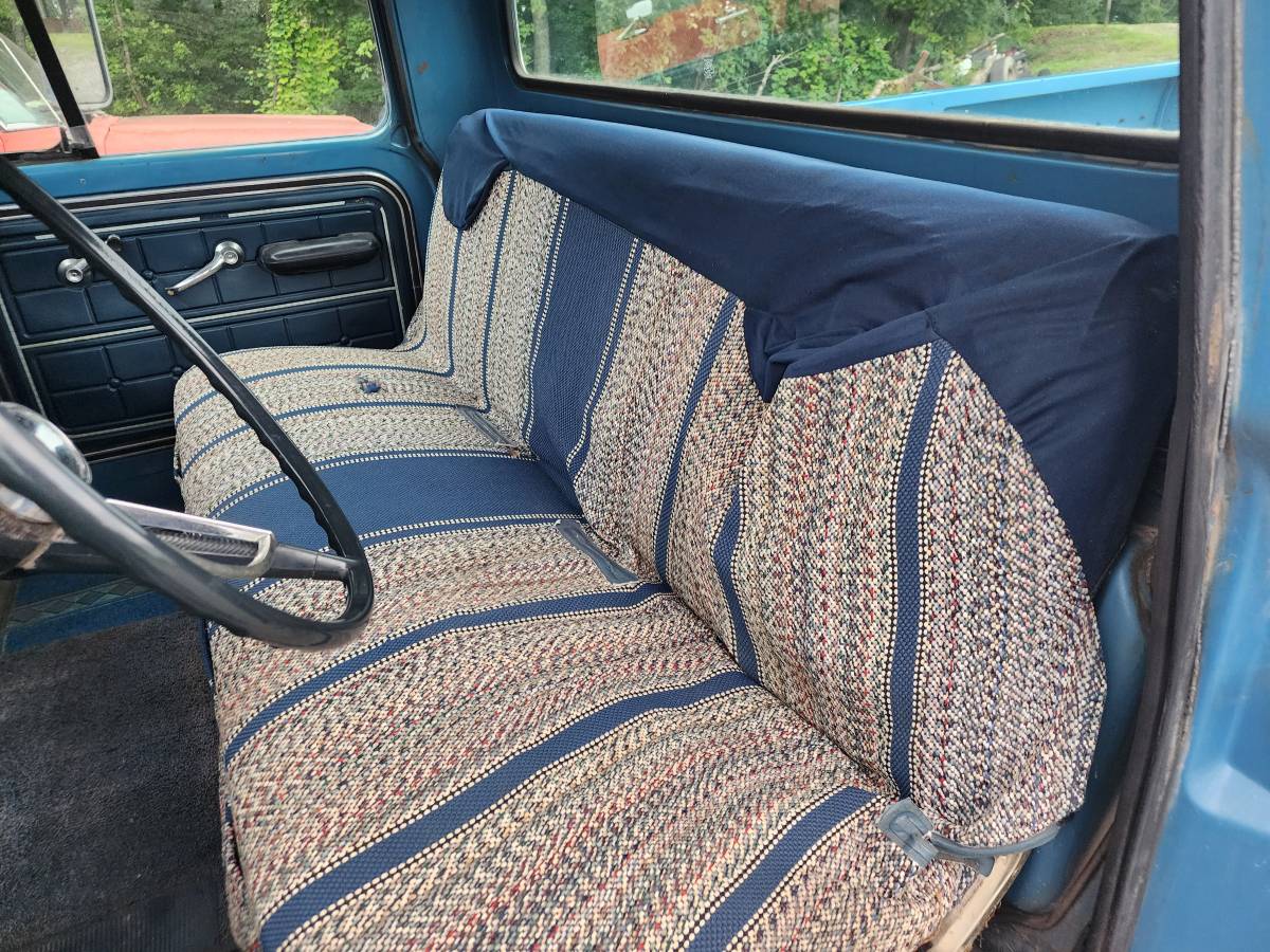 Ford-100-1967-custom-11