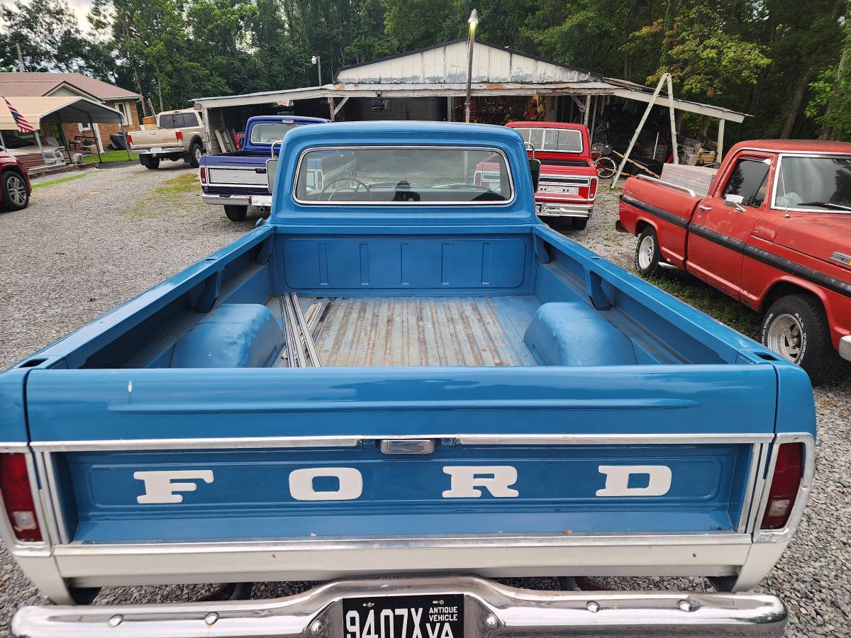 Ford-100-1967-custom-14