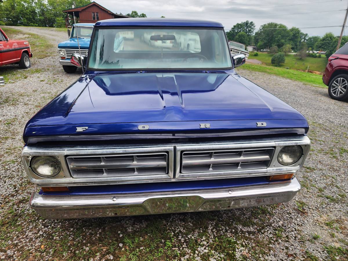 Ford-100-1971-blue-8