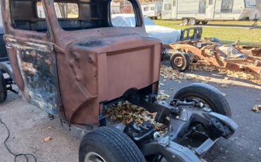 Ford-12-ton-pickup-1941-Primer-11