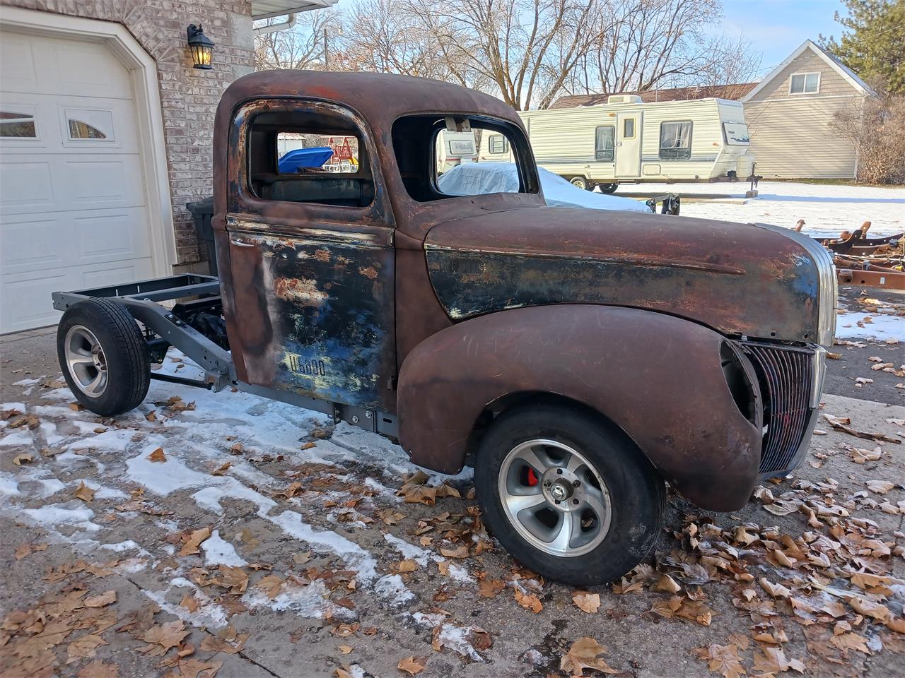 Ford-12-ton-pickup-1941-Primer-13