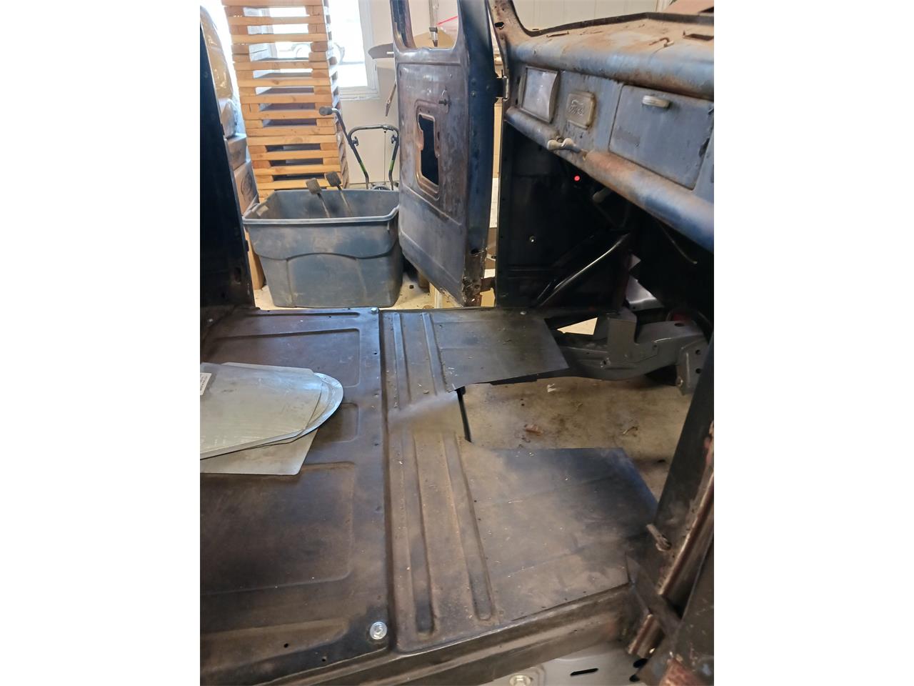 Ford-12-ton-pickup-1941-Primer-17