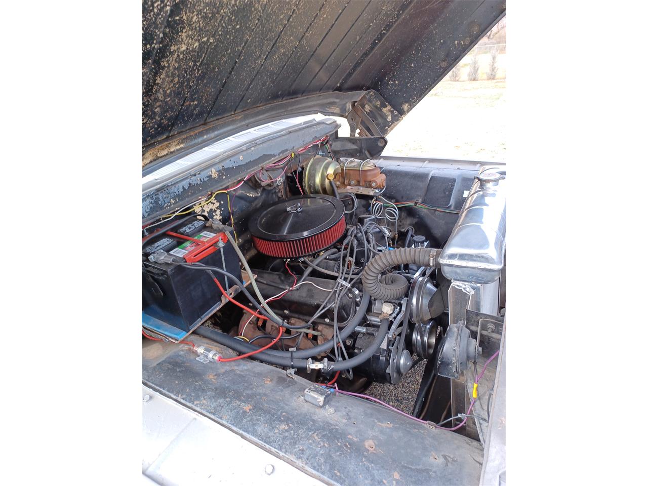 Ford-12-ton-pickup-1957-Greyblack-top-Blackred-13