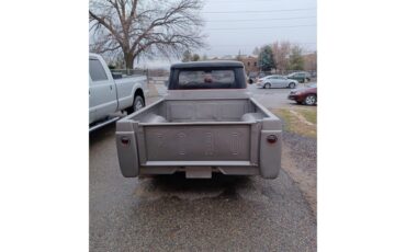 Ford-12-ton-pickup-1957-Greyblack-top-Blackred