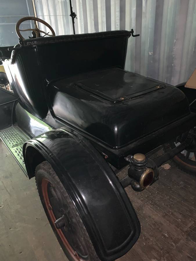 Ford-1915-black-1