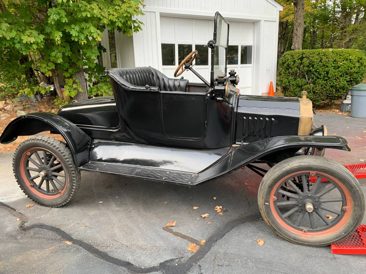 Ford-1915-black