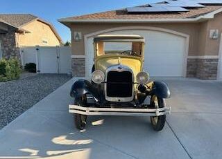 Ford-1928-yellow-2