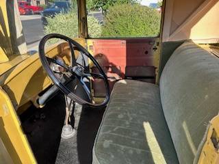Ford-1928-yellow-6