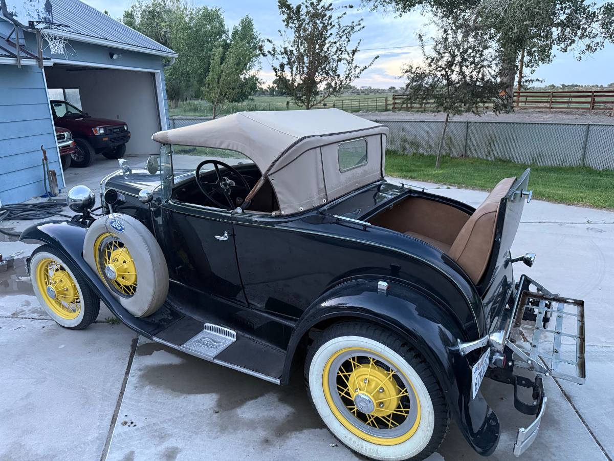 Ford-1930-black-1